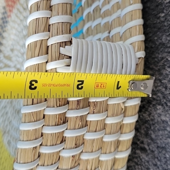 Artistic Accents woven serving tray made in Vietnam NWT - Picture 6 of 6